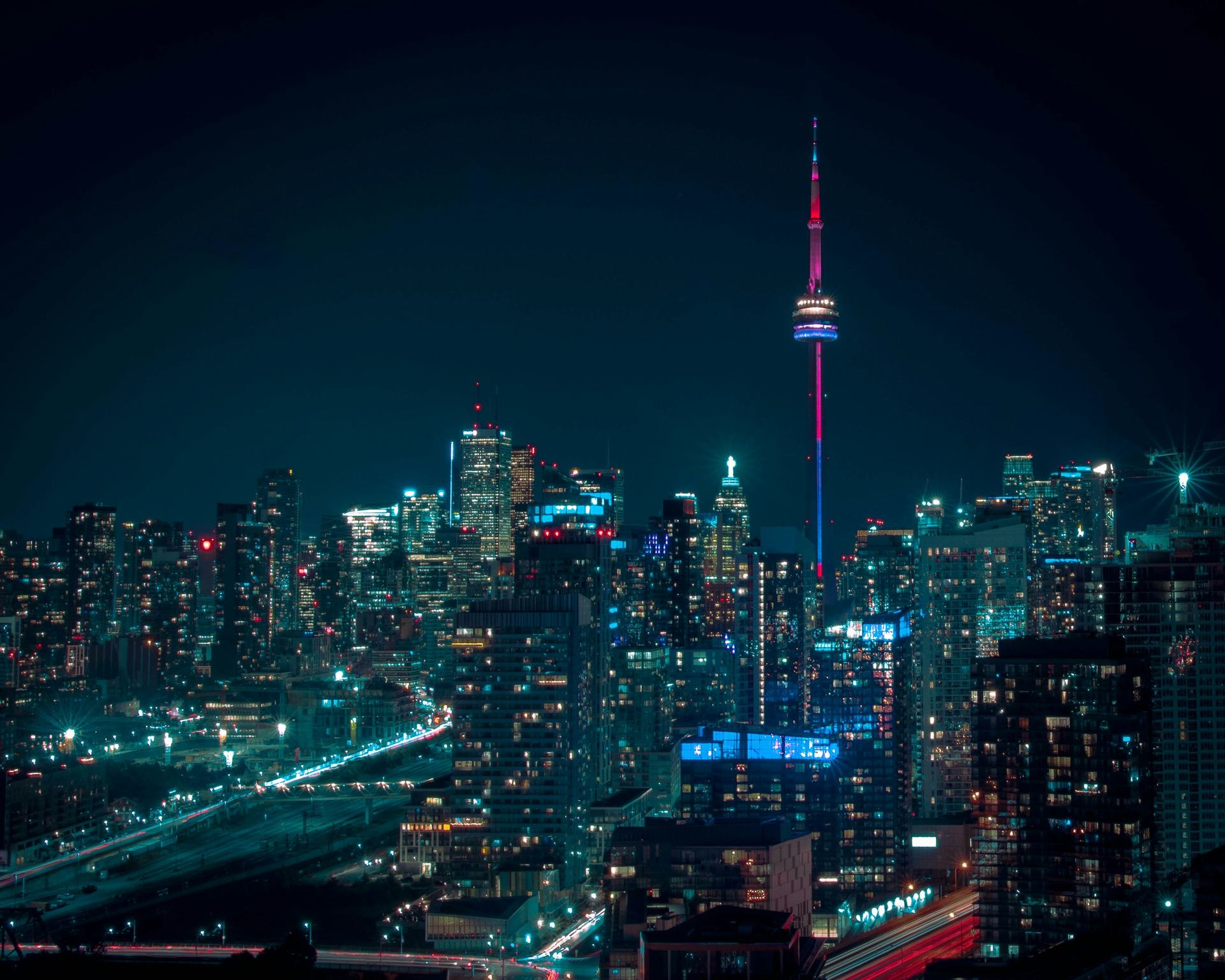 Toronto skyline and CN Tower at night